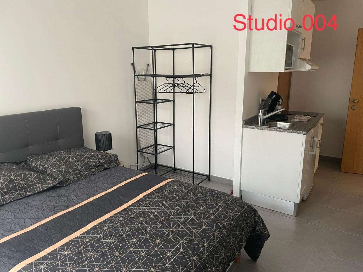 Studio A 300 M De La Gare De Mantes-La-Jolie Dış mekan fotoğraf