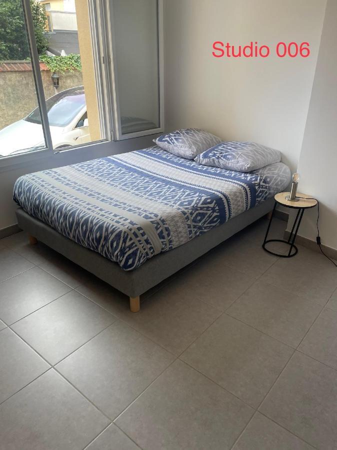 Studio A 300 M De La Gare De Mantes-La-Jolie Dış mekan fotoğraf